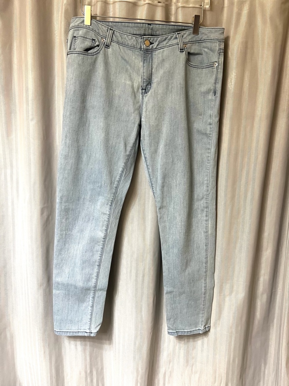 Michael Kors Light blue 98% cotton skinny Jeans size 14